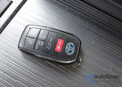 2021 Toyota Sienna Xse from USA, damaged, VIN 5TDDSKFC5MS036942